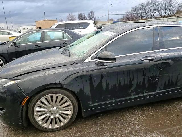 2016 Lincoln MKZ - Image 11