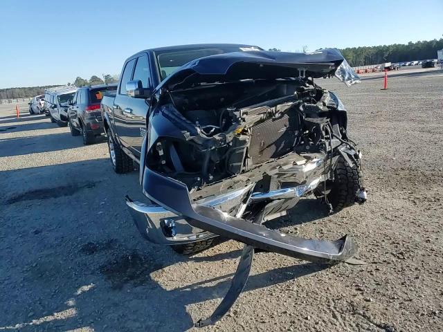 2016 RAM 1500 - Image 11