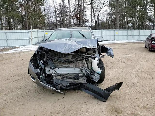 2019 Chevrolet Traverse - Image 12