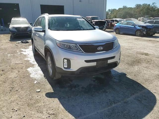 2014 Kia Sorento - Image 15