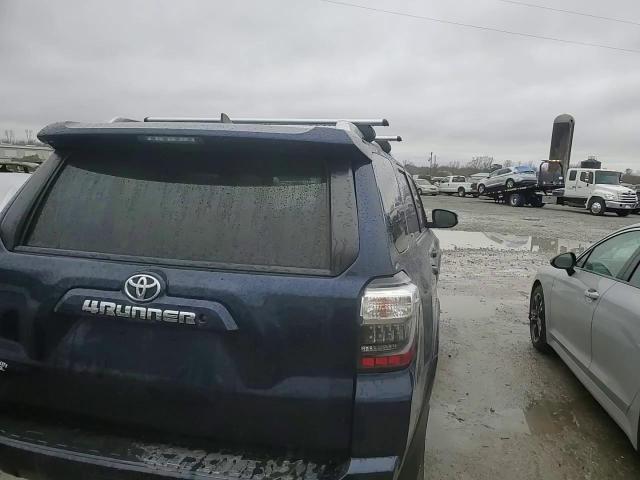 2018 Toyota 4Runner - Image 15