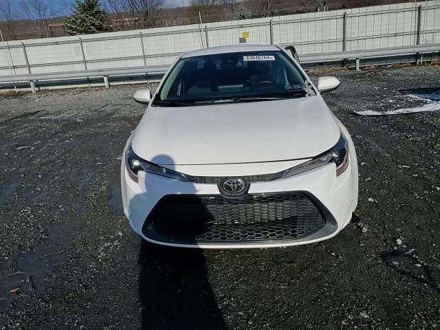 2022 Toyota Corolla - Image 11