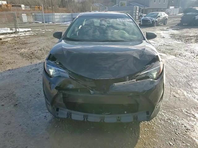 2018 Toyota Corolla L VIN: 5YFBURHEXJP846225 Lot: 97040315