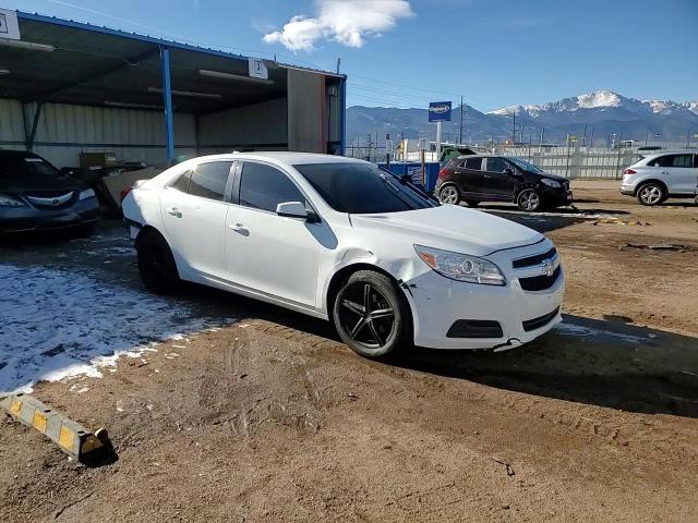 2013 Chevrolet Malibu 1Lt VIN: 1G11D5RR0DF102871 Lot: 95103915