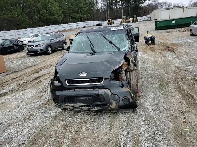 2011 Kia Soul VIN: KNDJT2A15B7204205 Lot: 95303665