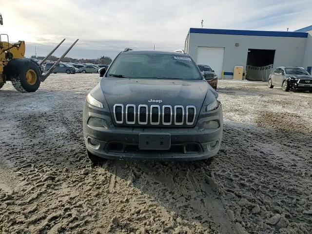 2015 Jeep Cherokee Latitude VIN: 1C4PJMCS9FW667008 Lot: 94819205