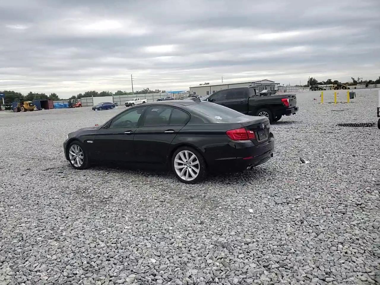 Фото: WBAFR7C56BC804155