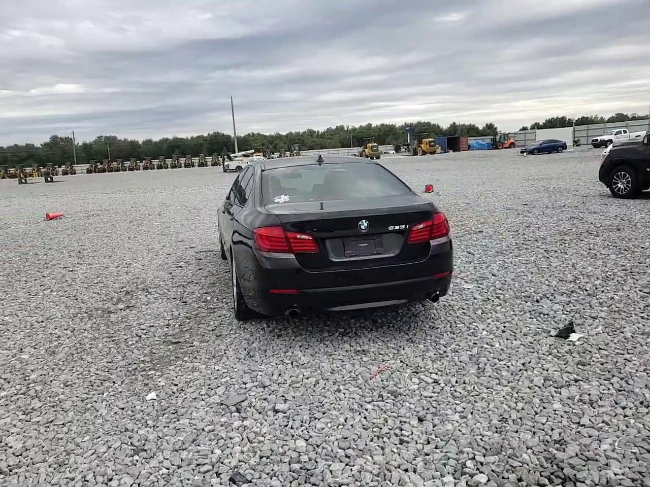 Фото: WBAFR7C56BC804155