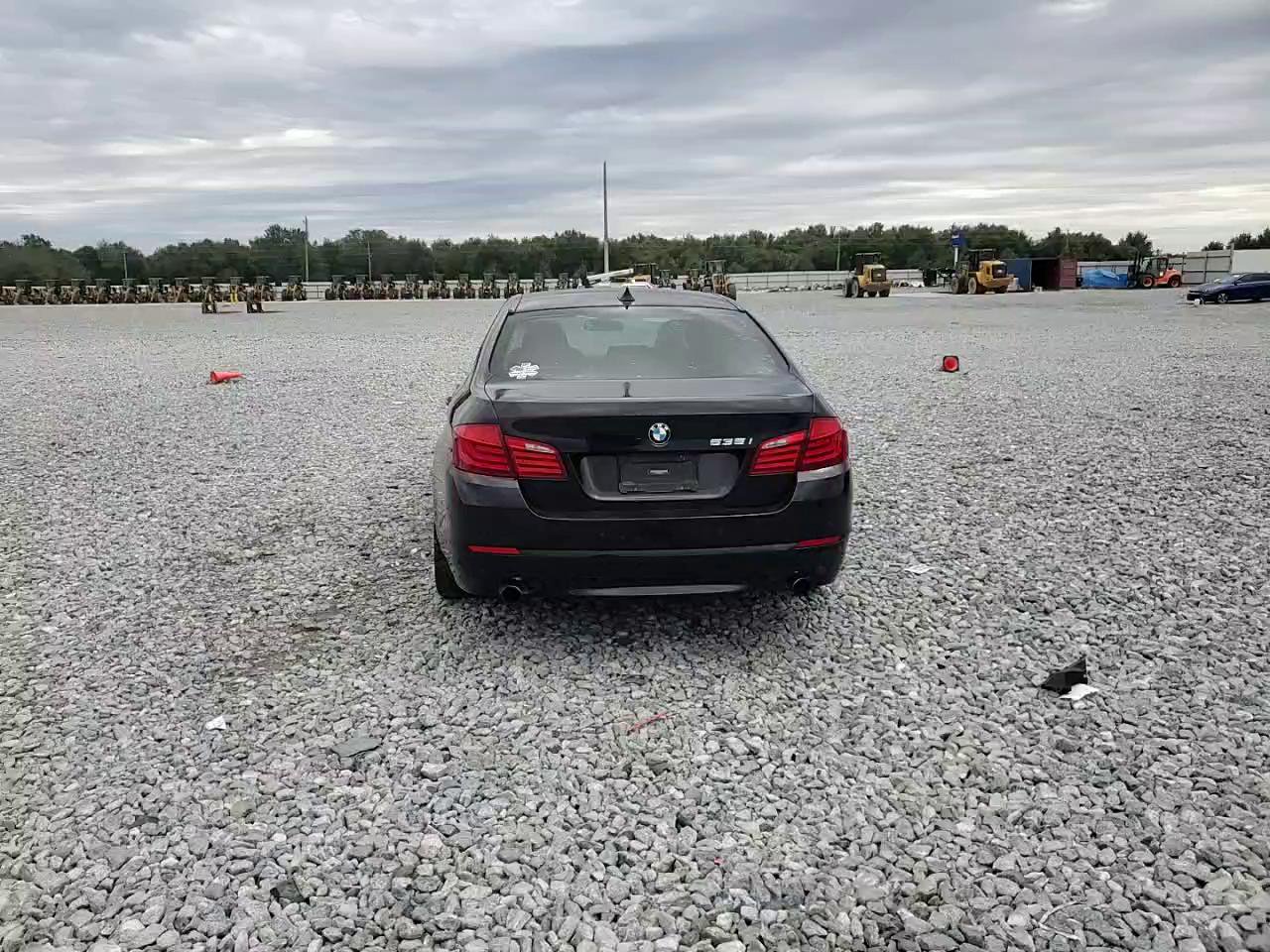 Фото: WBAFR7C56BC804155