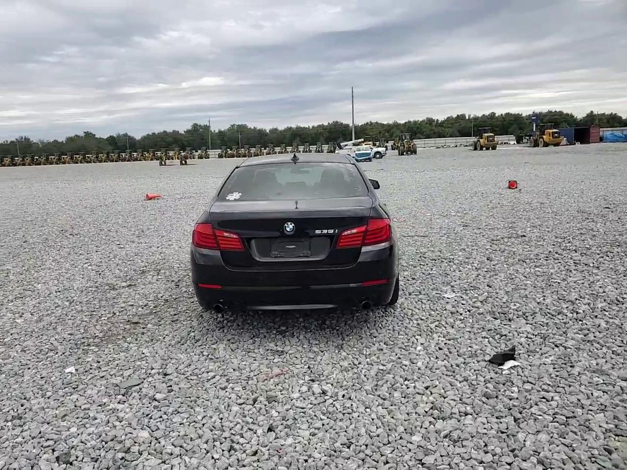 Фото: WBAFR7C56BC804155