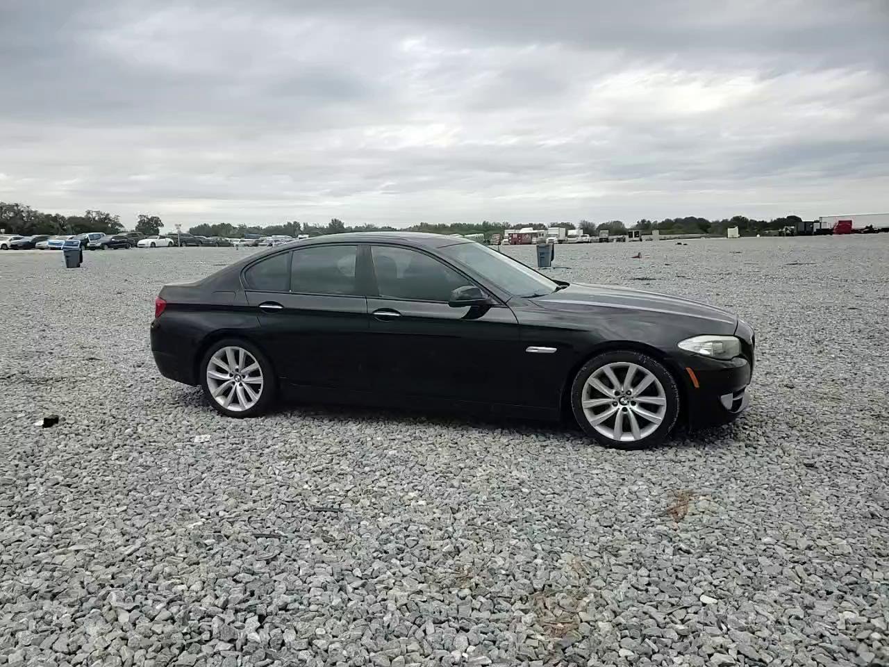 Фото: WBAFR7C56BC804155