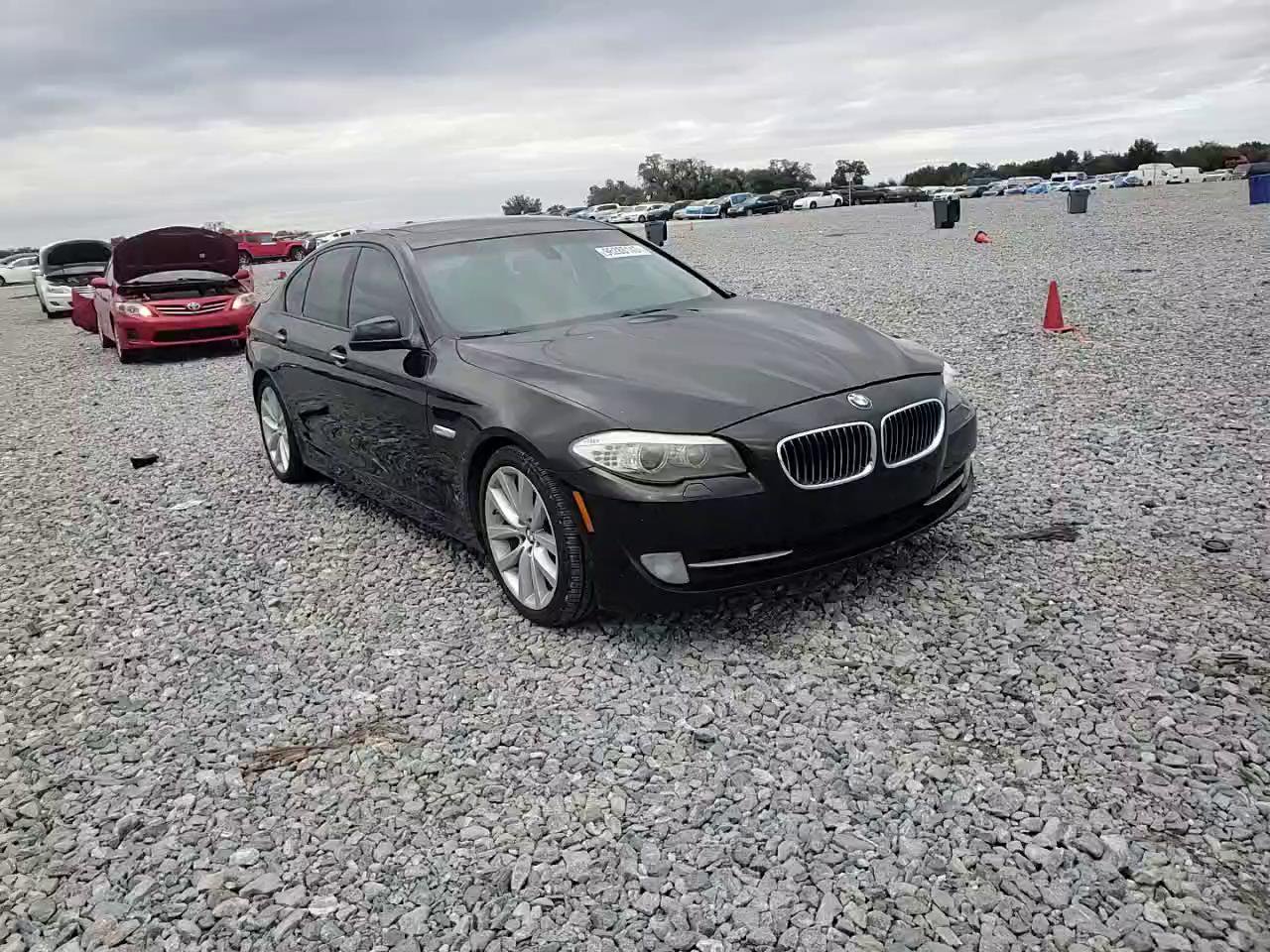 Фото: WBAFR7C56BC804155