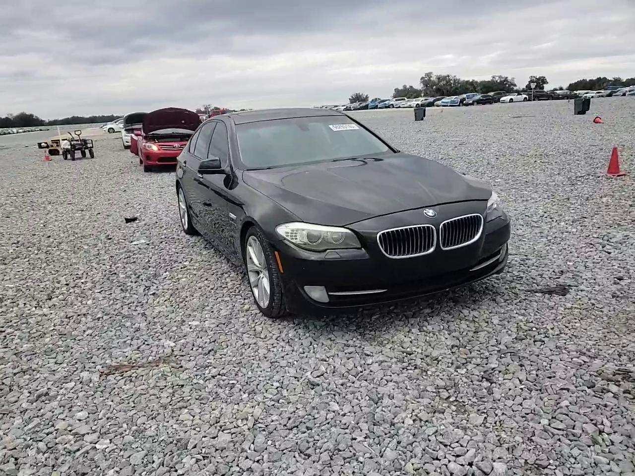 Фото: WBAFR7C56BC804155