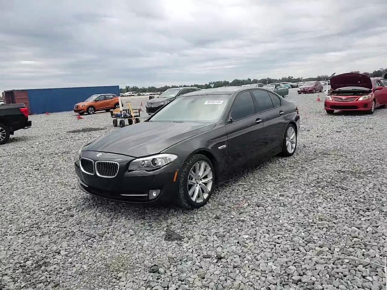 Фото: WBAFR7C56BC804155