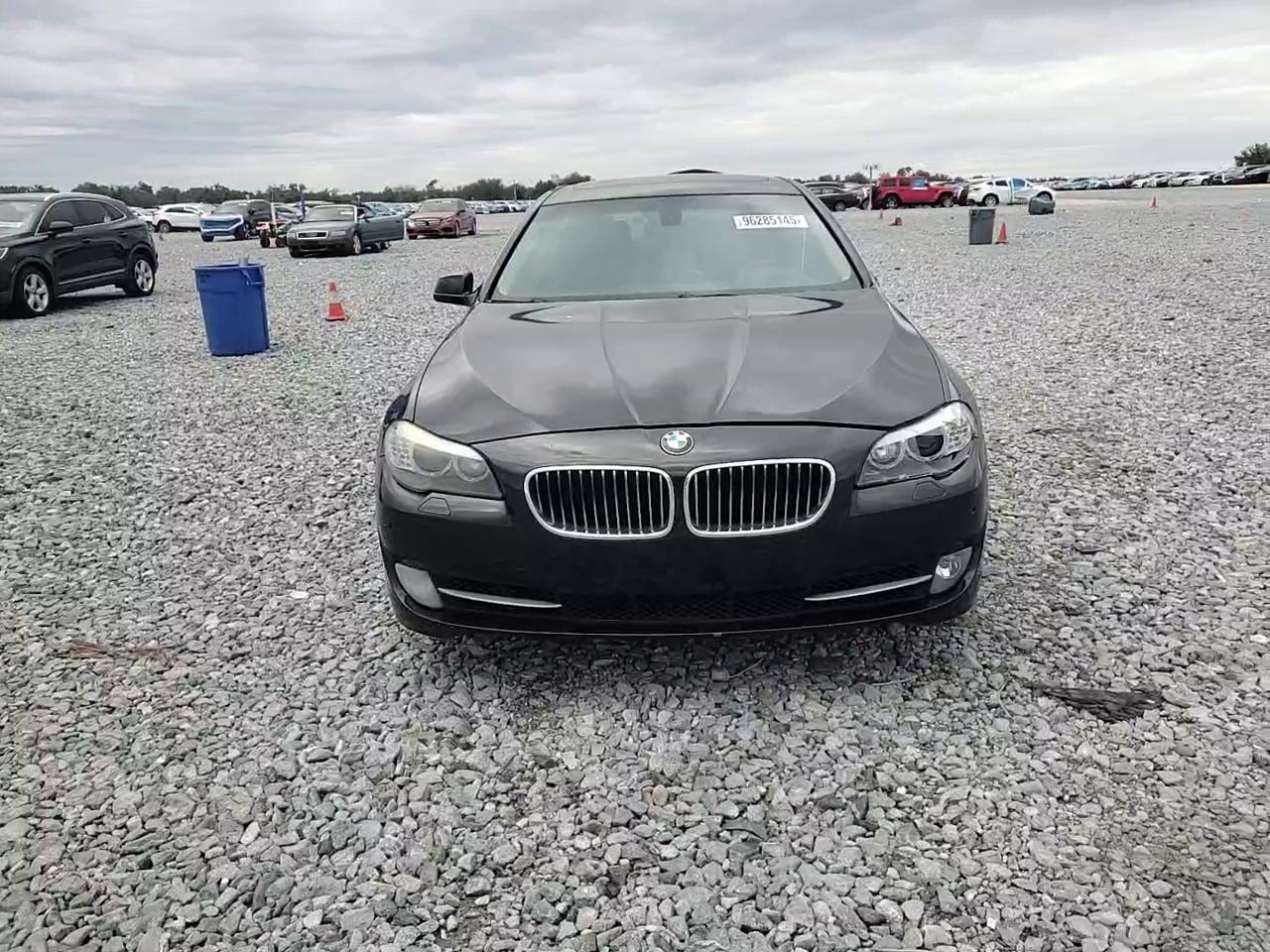 Фото: WBAFR7C56BC804155