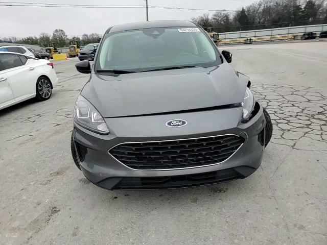 2022 Ford Escape Se VIN: 1FMCU0G62NUB85305 Lot: 94294335