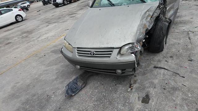 1999 Toyota Camry Le VIN: JT2BF22K9X0208964 Lot: 95776405