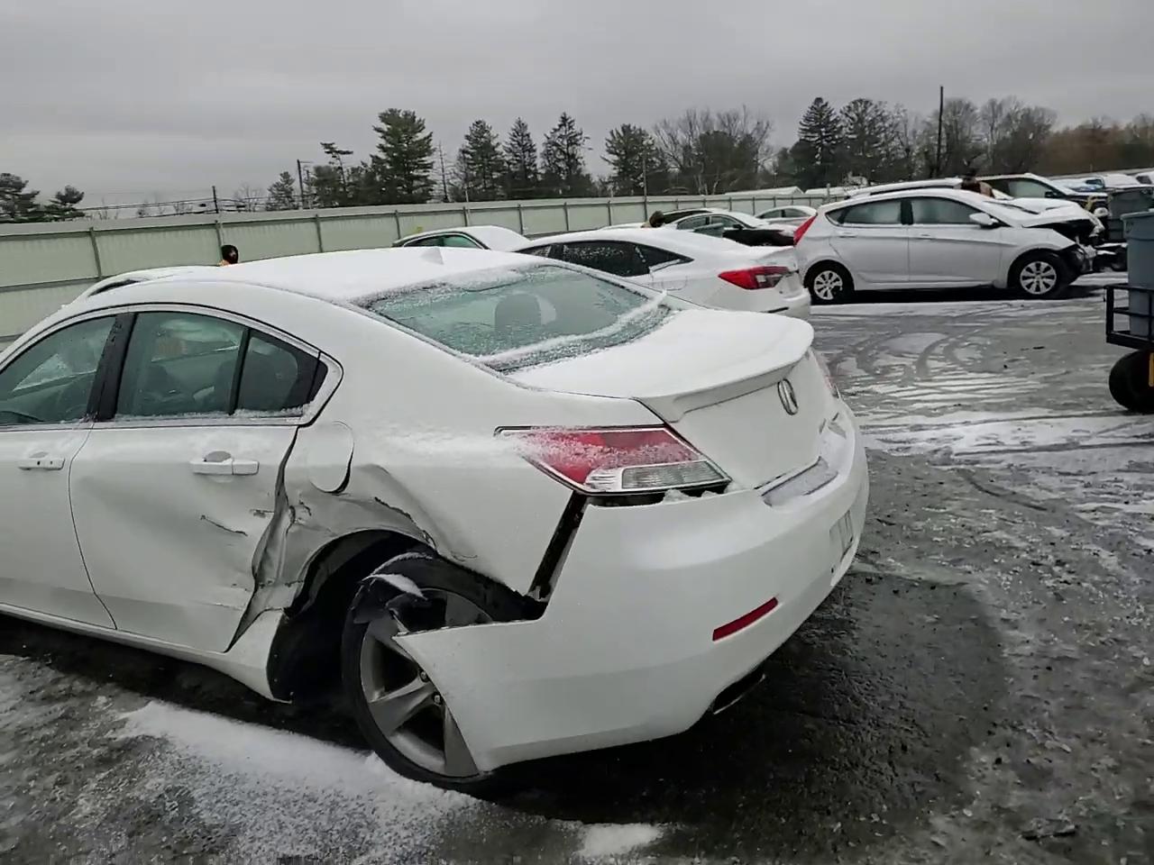 Фото: 19UUA9F57EA001915