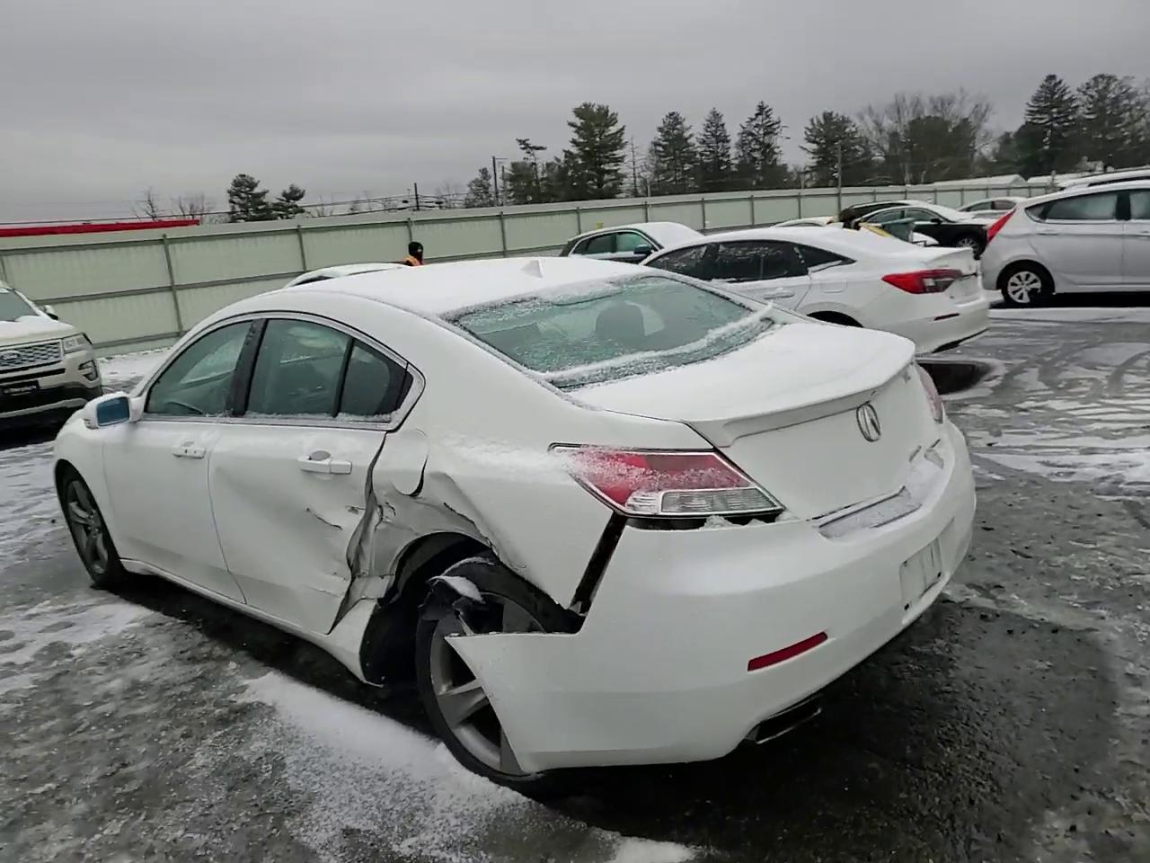 Фото: 19UUA9F57EA001915