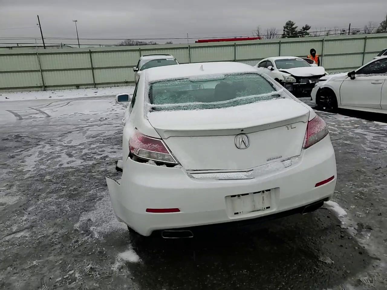 Фото: 19UUA9F57EA001915