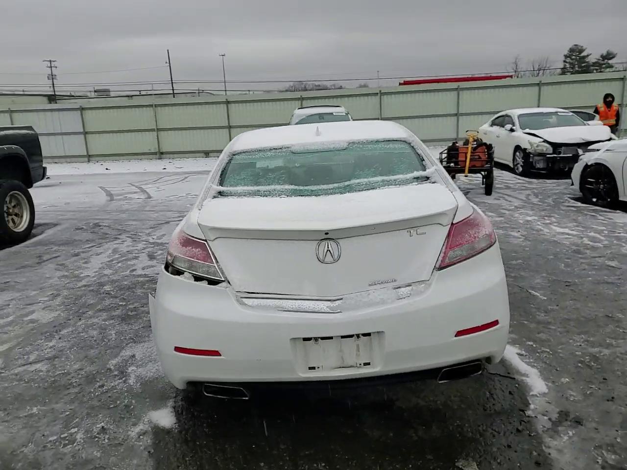 Фото: 19UUA9F57EA001915