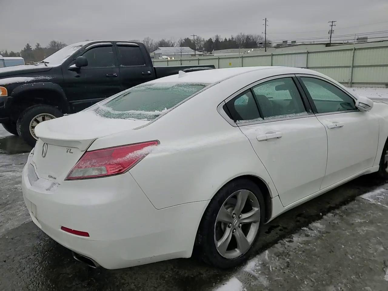 Фото: 19UUA9F57EA001915