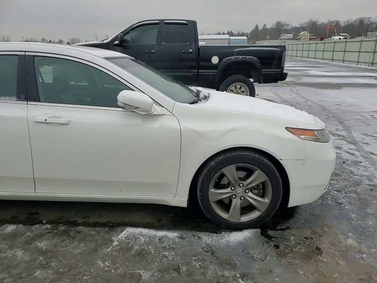 Фото: 19UUA9F57EA001915