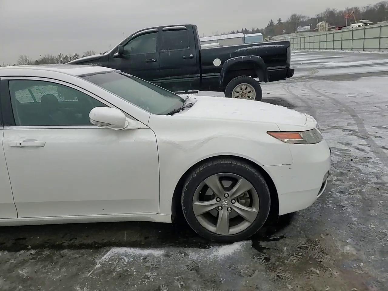 Фото: 19UUA9F57EA001915