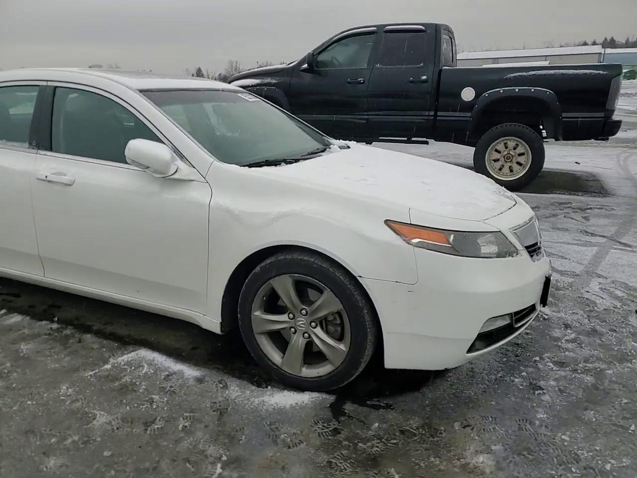 Фото: 19UUA9F57EA001915