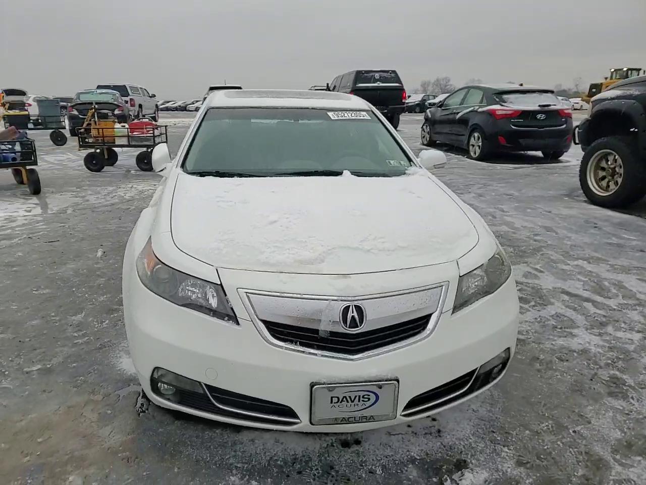 Фото: 19UUA9F57EA001915