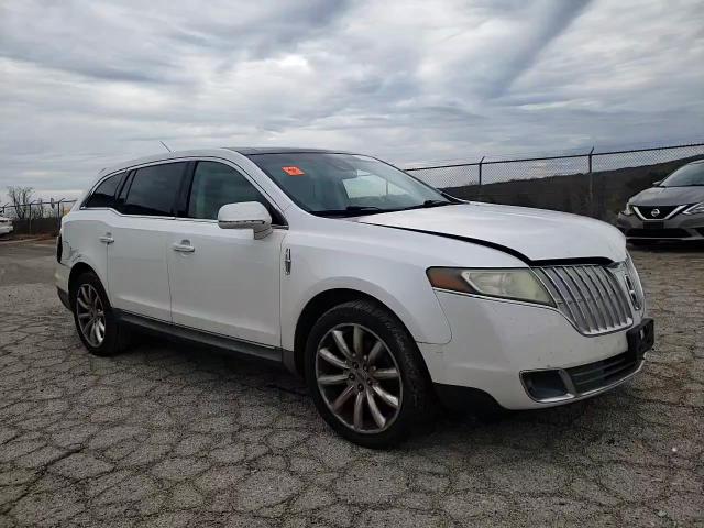 2010 Lincoln Mkt VIN: 2LMHJ5FR4ABJ04493 Lot: 95212805