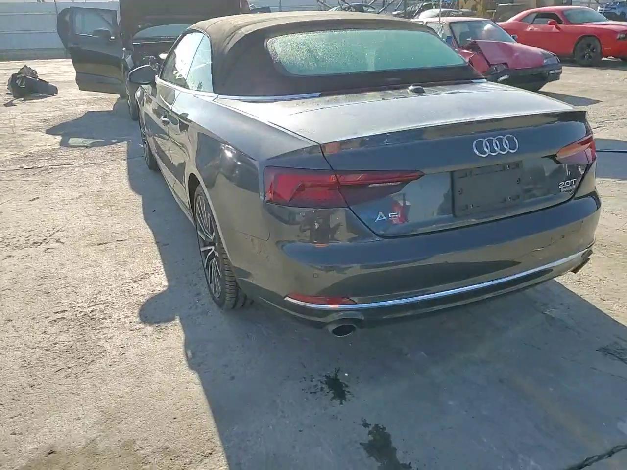 Фото: WAUYNGF58JN006100