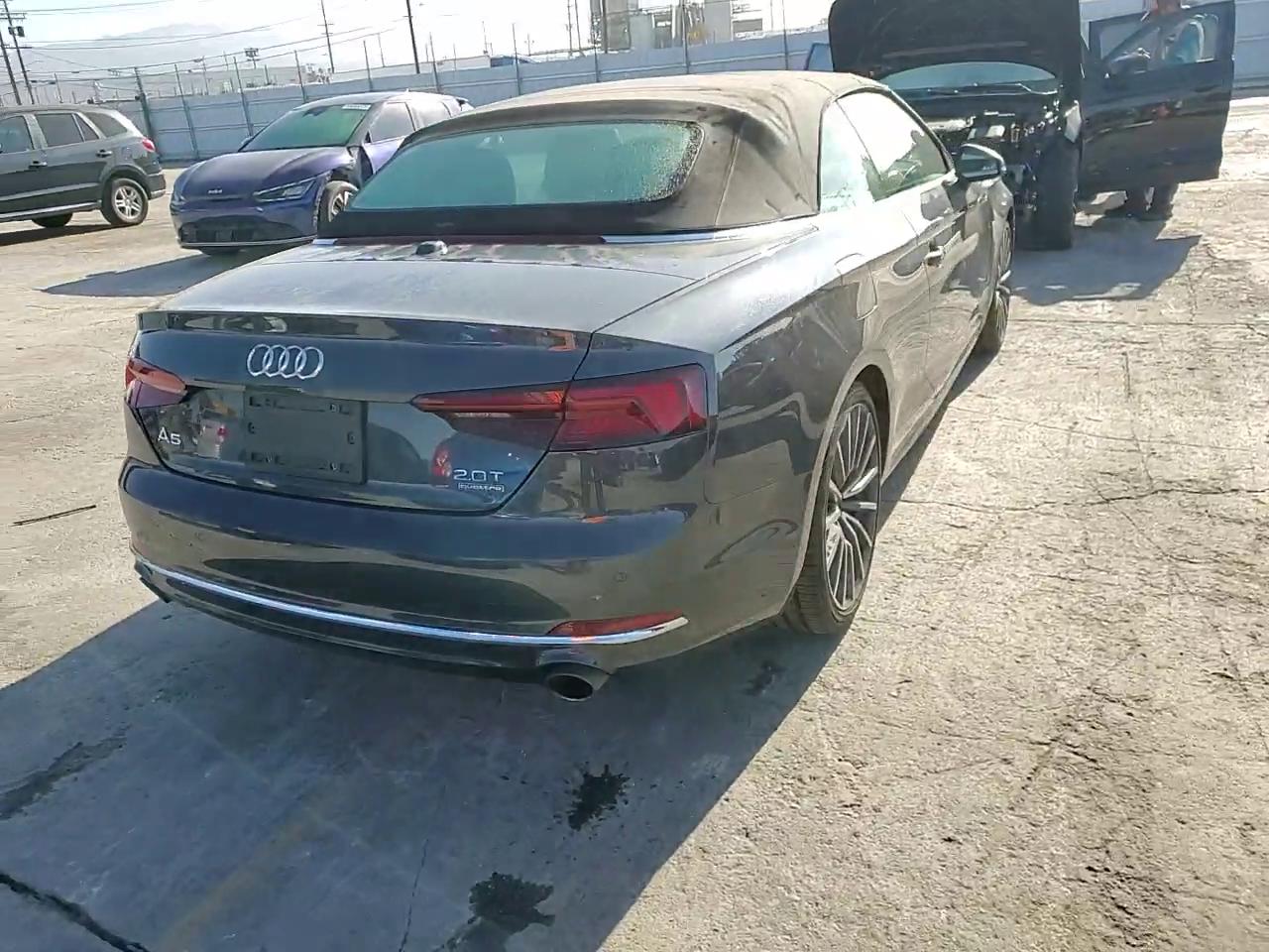 Фото: WAUYNGF58JN006100