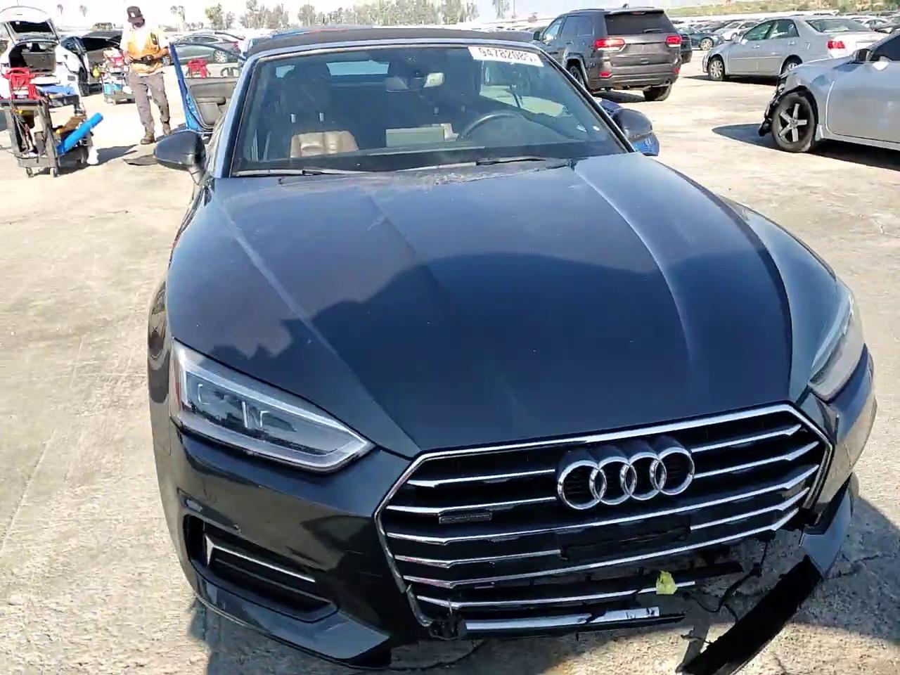 Фото: WAUYNGF58JN006100