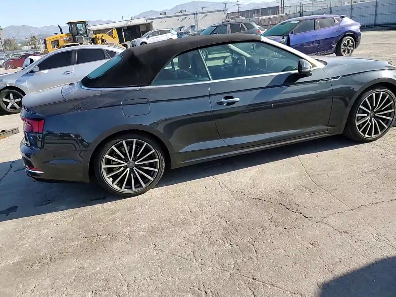 Фото: WAUYNGF58JN006100