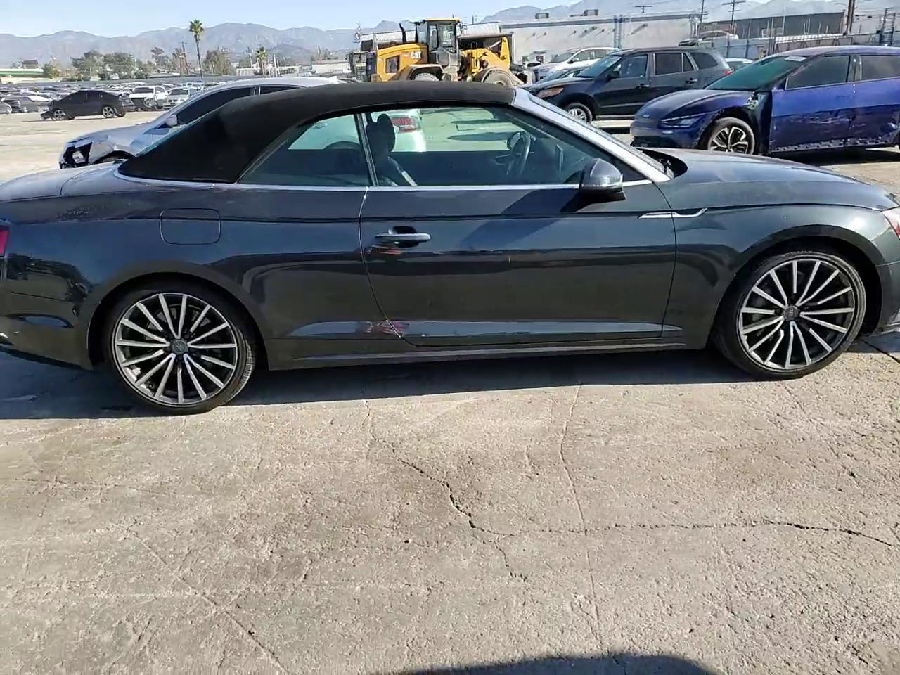 Фото: WAUYNGF58JN006100