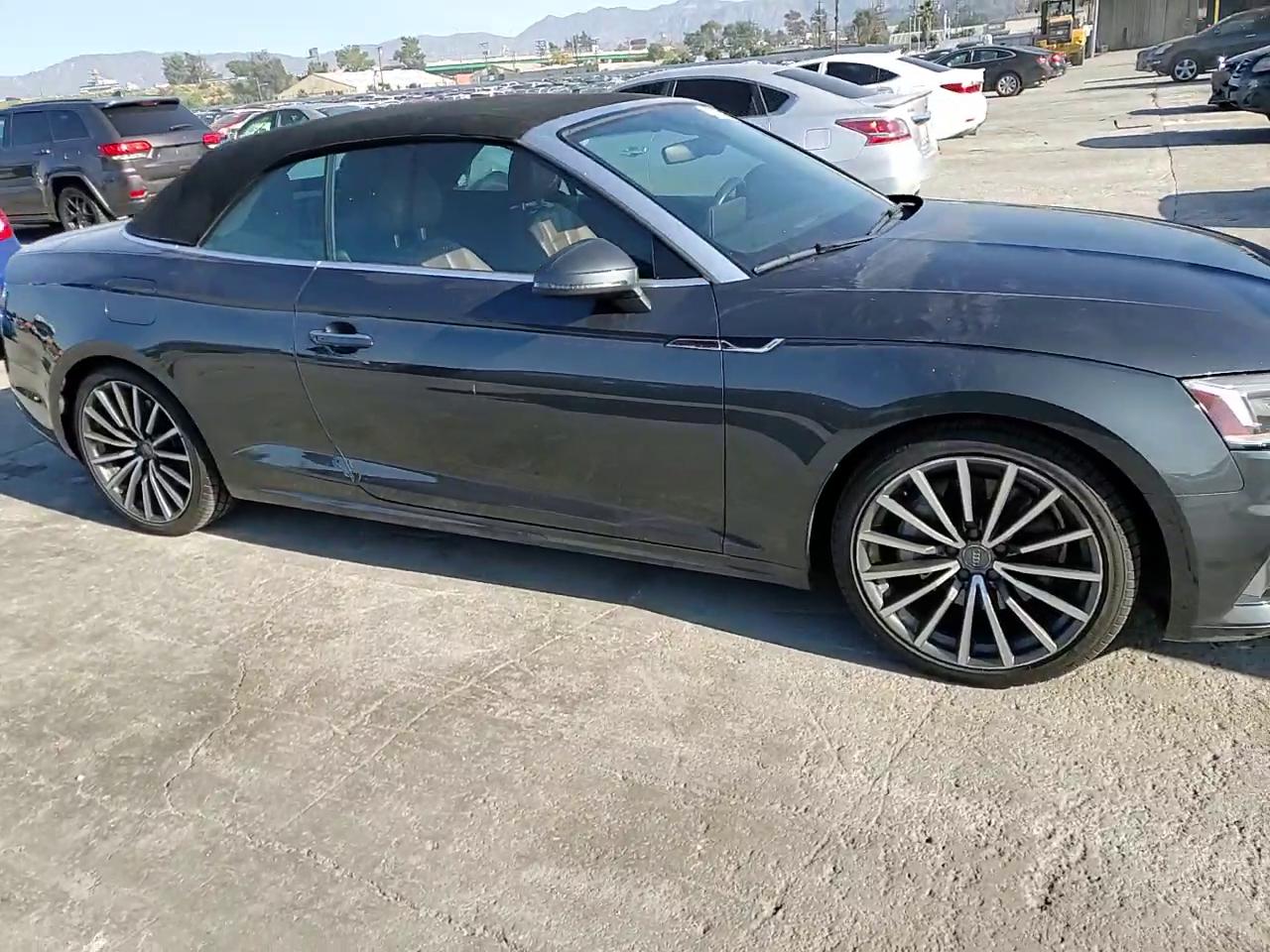 Фото: WAUYNGF58JN006100