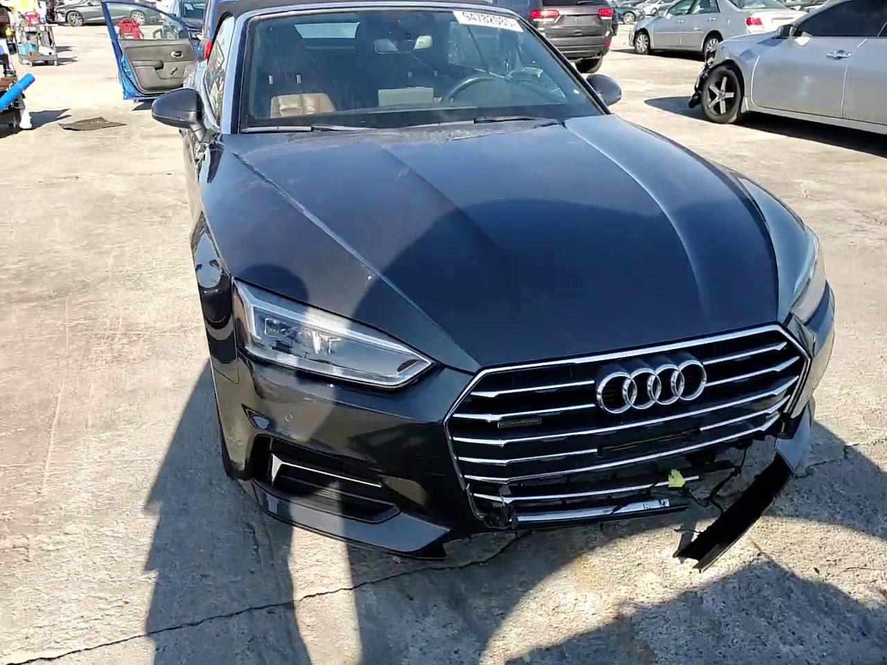 Фото: WAUYNGF58JN006100