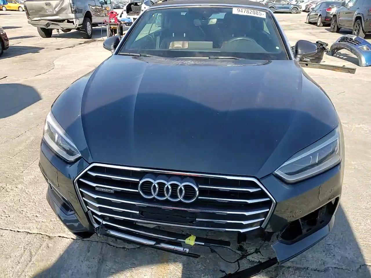 Фото: WAUYNGF58JN006100