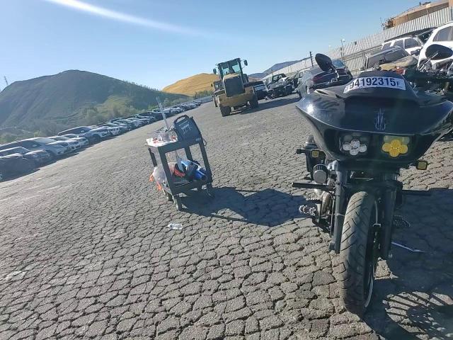 2017 Harley-Davidson Fltrxs Road Glide Special VIN: 1HD1KTC32HB632616 Lot: 94192315