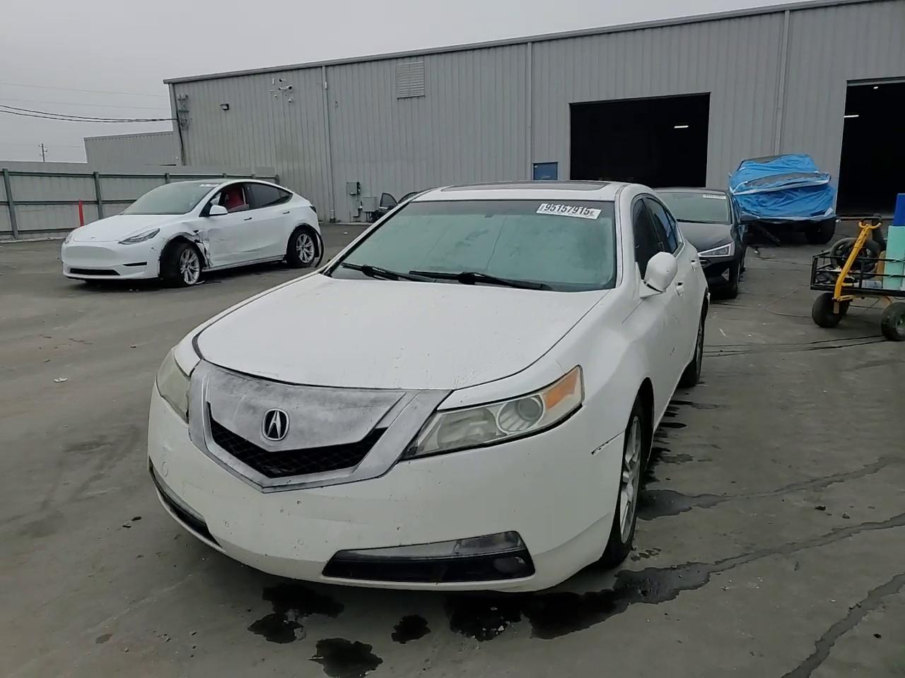 Фото: 19UUA86279A016047