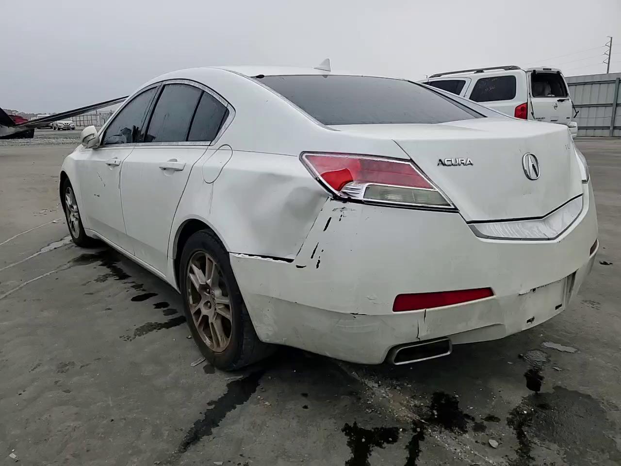 Фото: 19UUA86279A016047