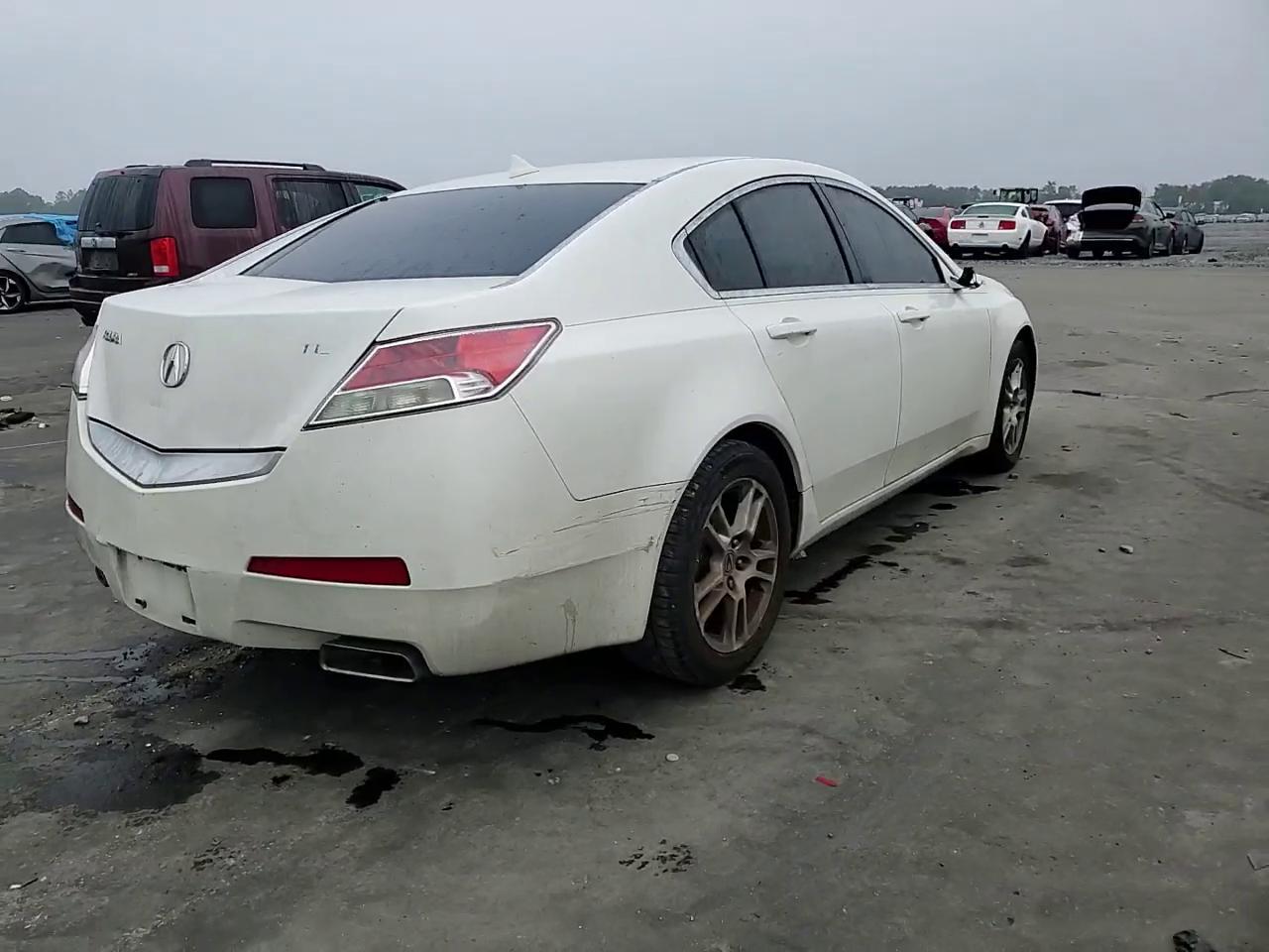 Фото: 19UUA86279A016047