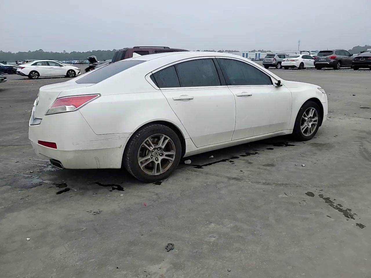 Фото: 19UUA86279A016047