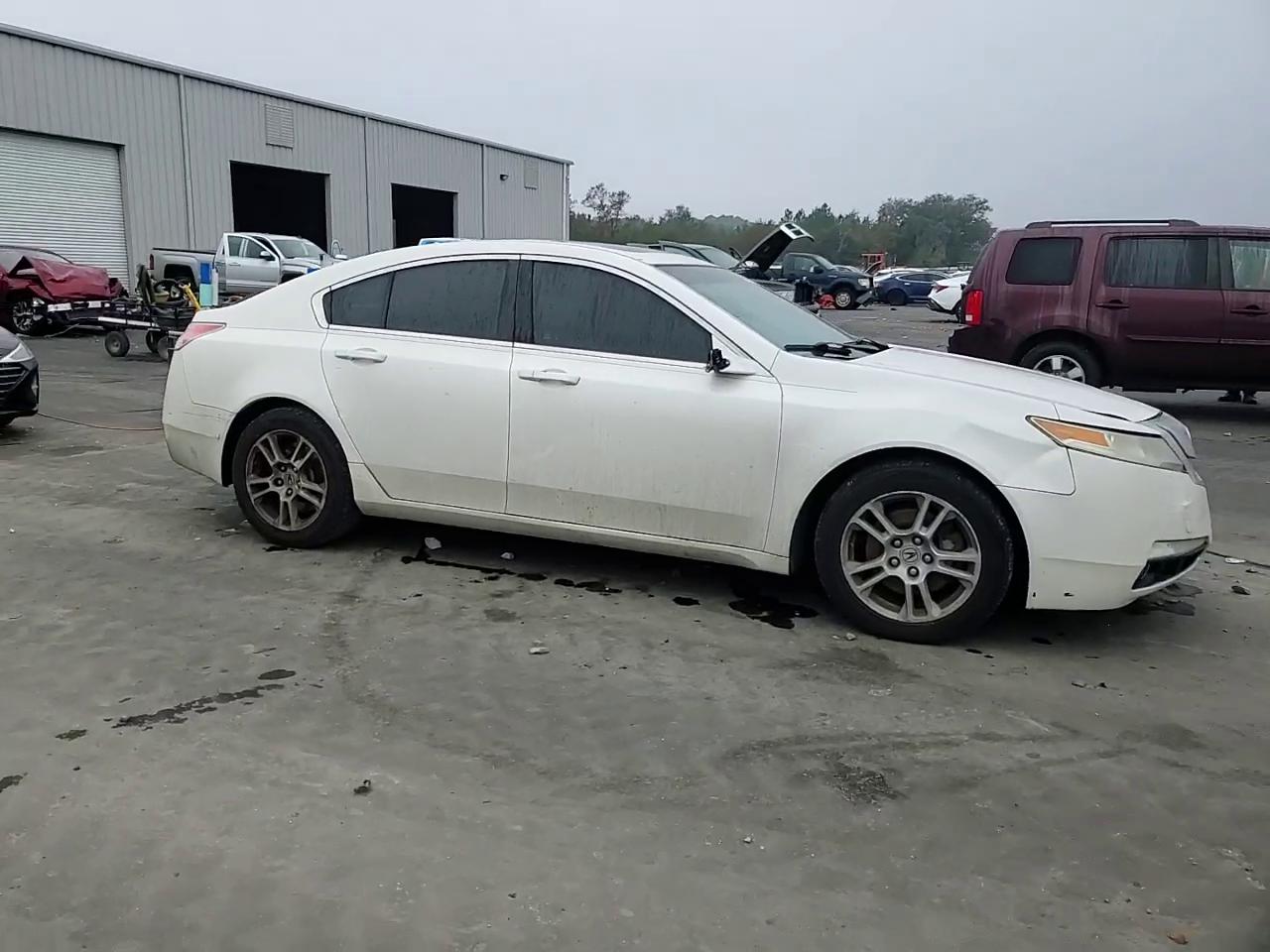 Фото: 19UUA86279A016047