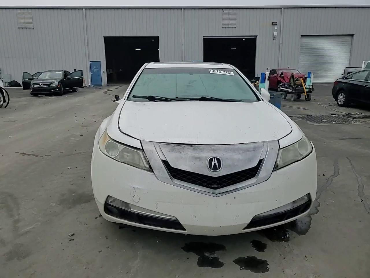 Фото: 19UUA86279A016047