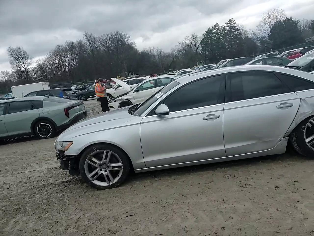 Фото: WAUGFAFC2EN024621