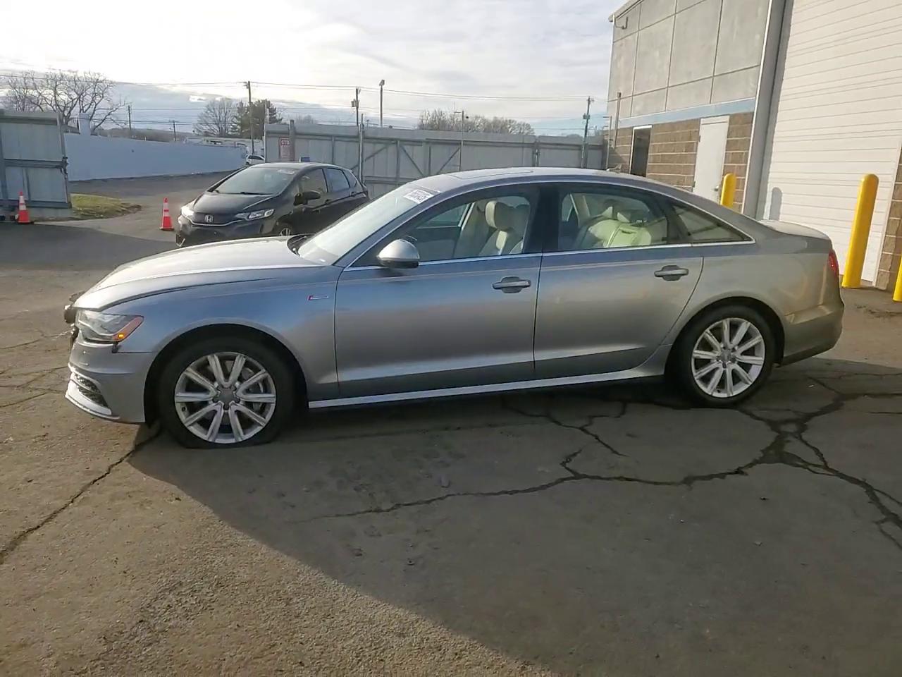 Фото: WAUHGAFC5DN016951