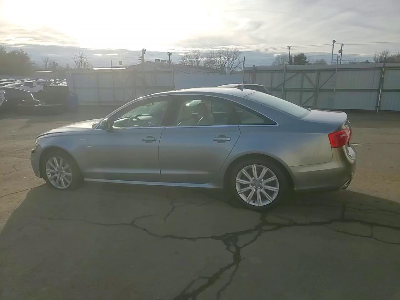 Фото: WAUHGAFC5DN016951