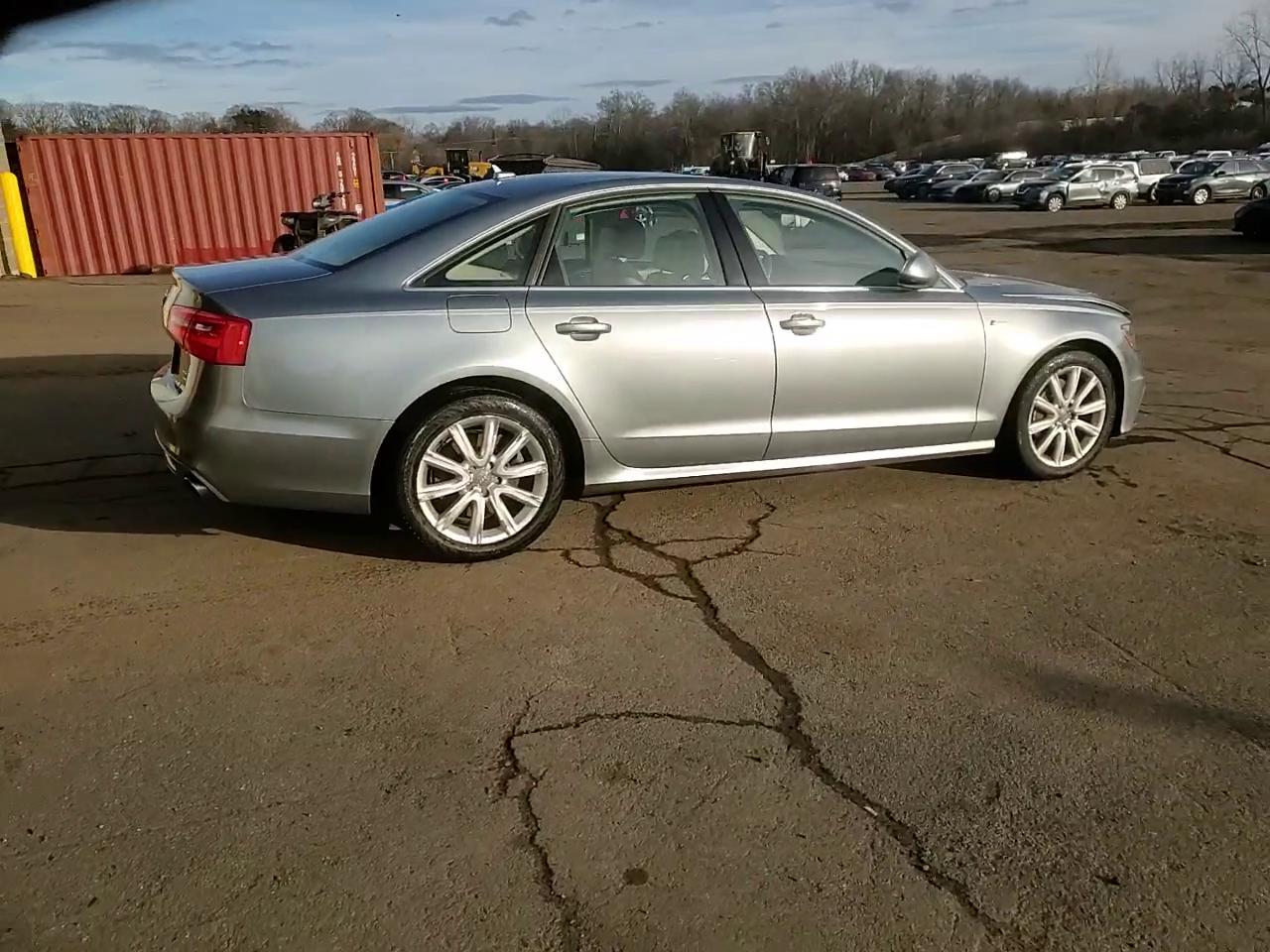 Фото: WAUHGAFC5DN016951